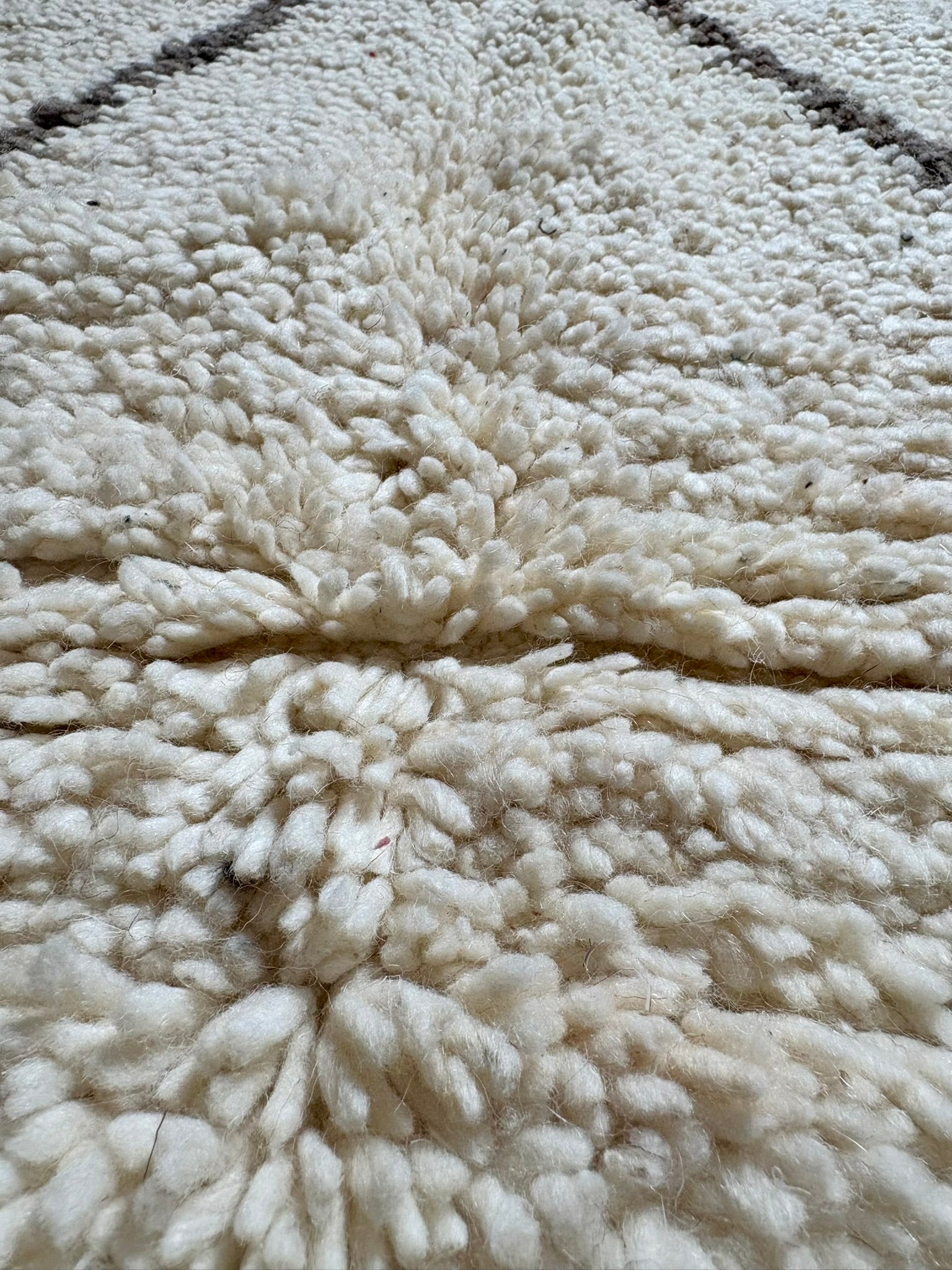 Beni Ouarain Rug — Classic Diamond